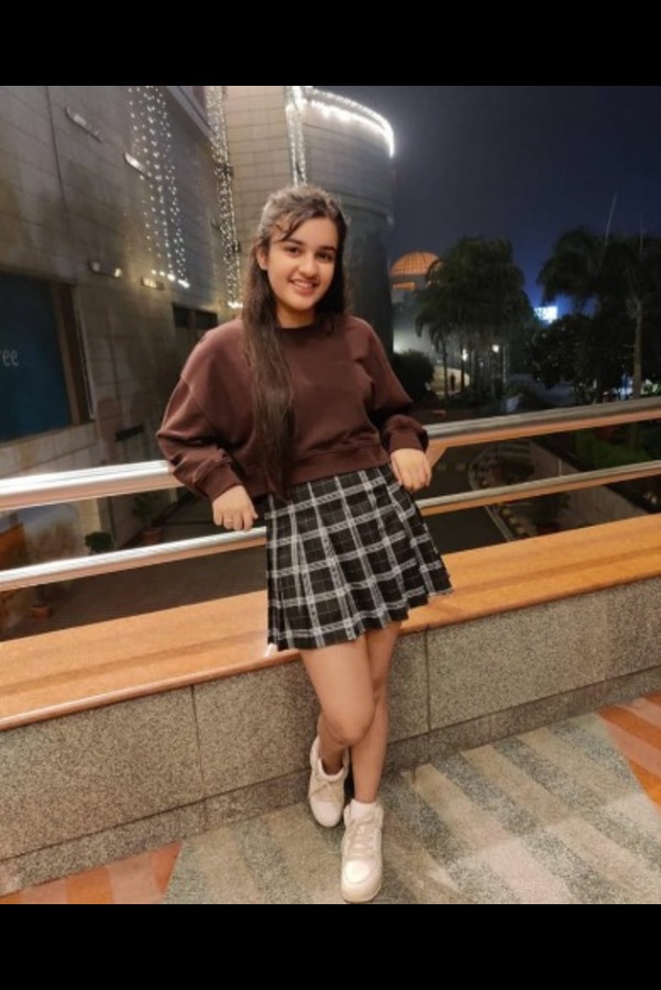 female call girl in Gaur City